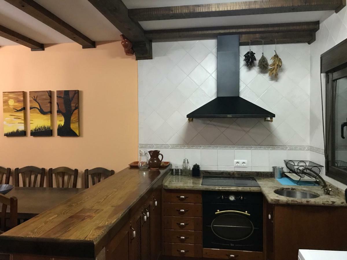 Zarzuela del Pinar Casa Rural La Ibienza מראה חיצוני תמונה